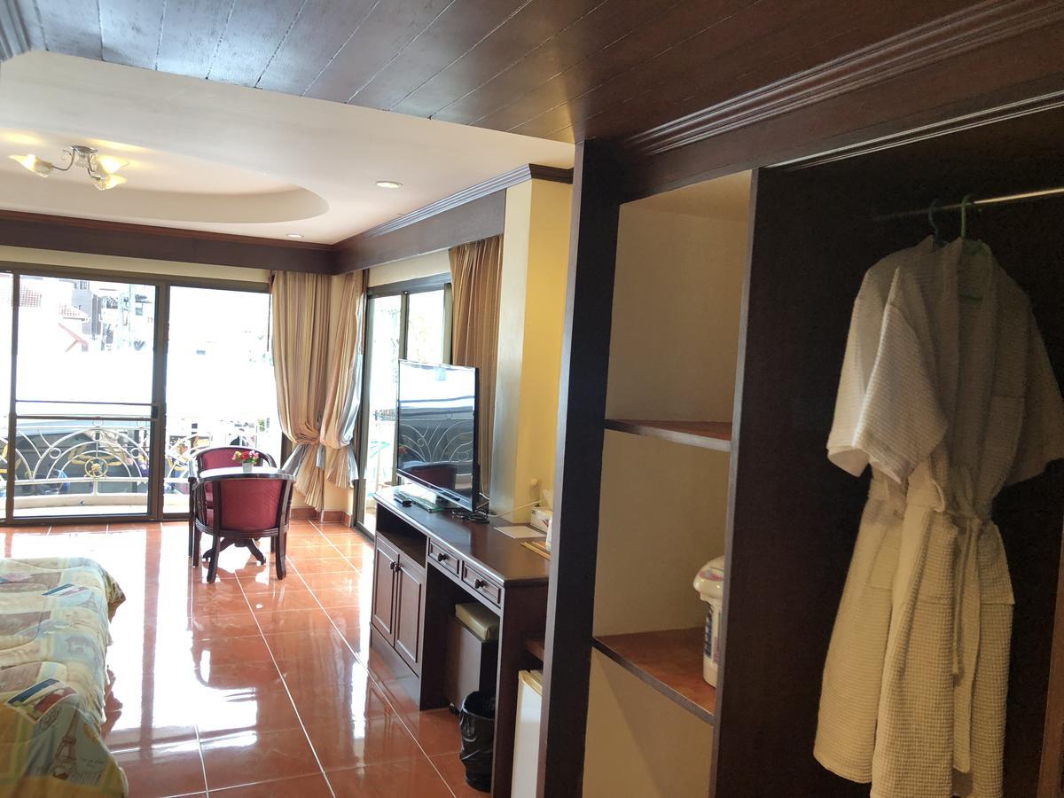 Ban Tyrol Hotel Patong Exterior photo
