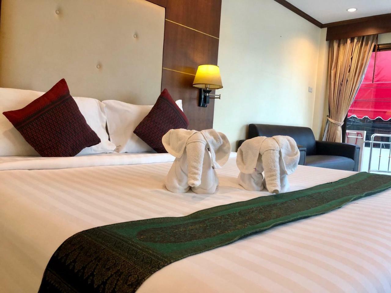 Ban Tyrol Hotel Patong Exterior photo